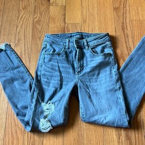 Gray American Eagle next level stretch jeans